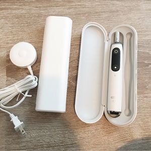 Oral B IO Electric  Tooth Brush